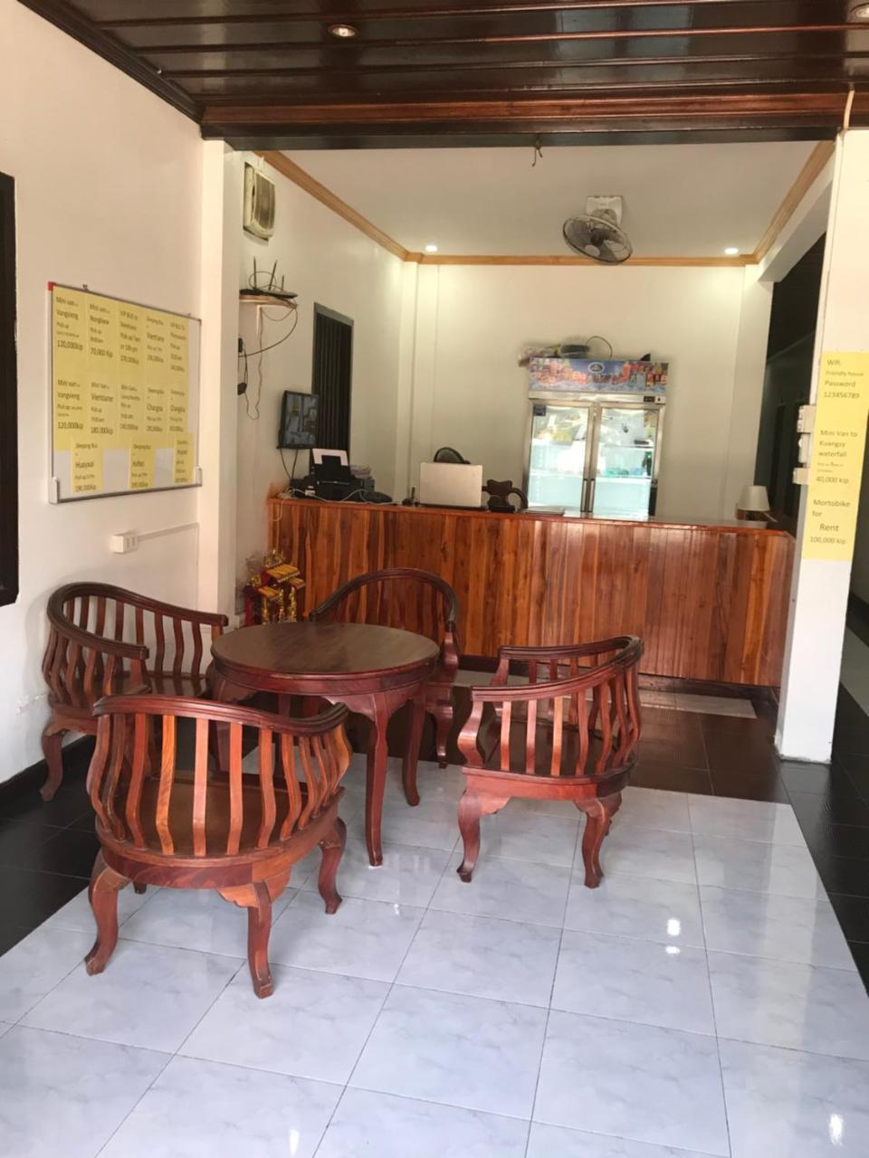 Little Freedom Friendlys Place Luang Prabang Buitenkant foto